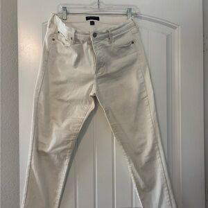 Banana Republic women’s Off-White Slim Jeans